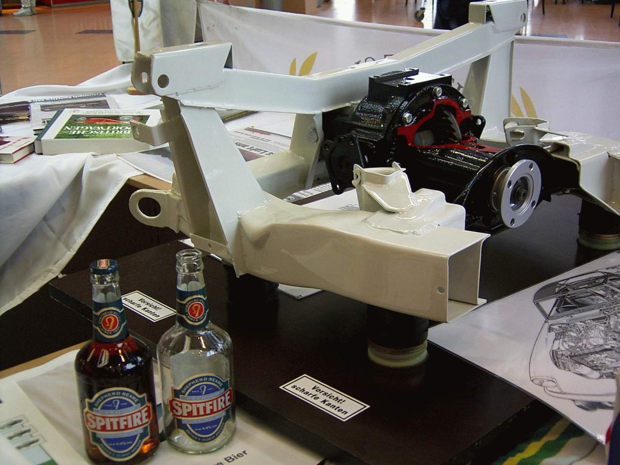 Ausstellung im Citty Park Lübeck Mai 2003