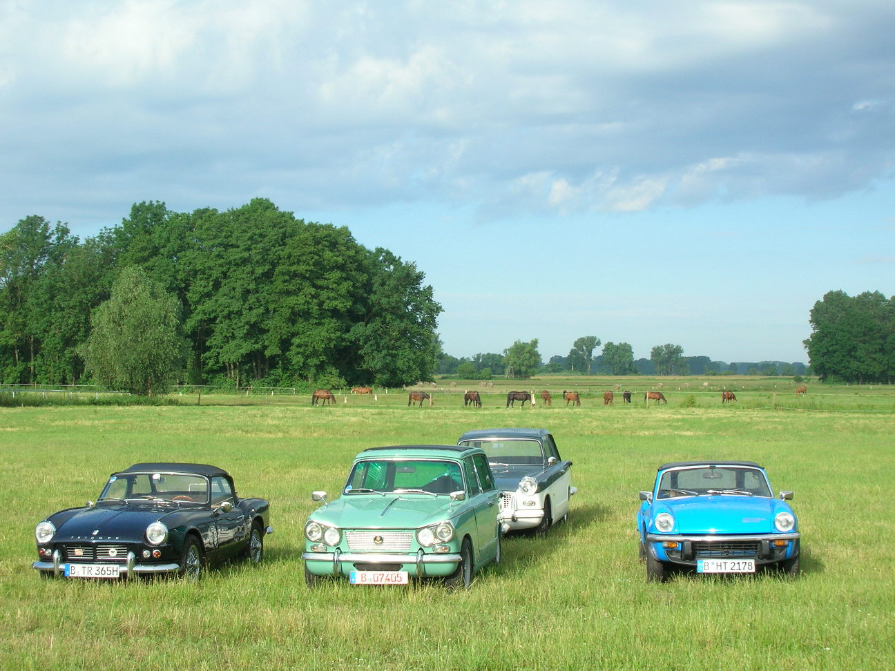 Juni 2007 - Der Spitfire Club Berlin lädt ein zum 25. Geburtstag und wir feiern gerne mit!